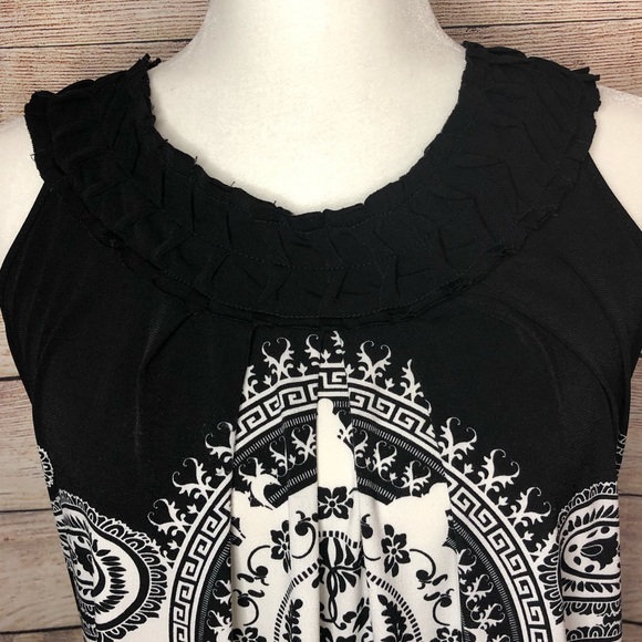 Black and white sleeveless dress - Picture 2 of 3